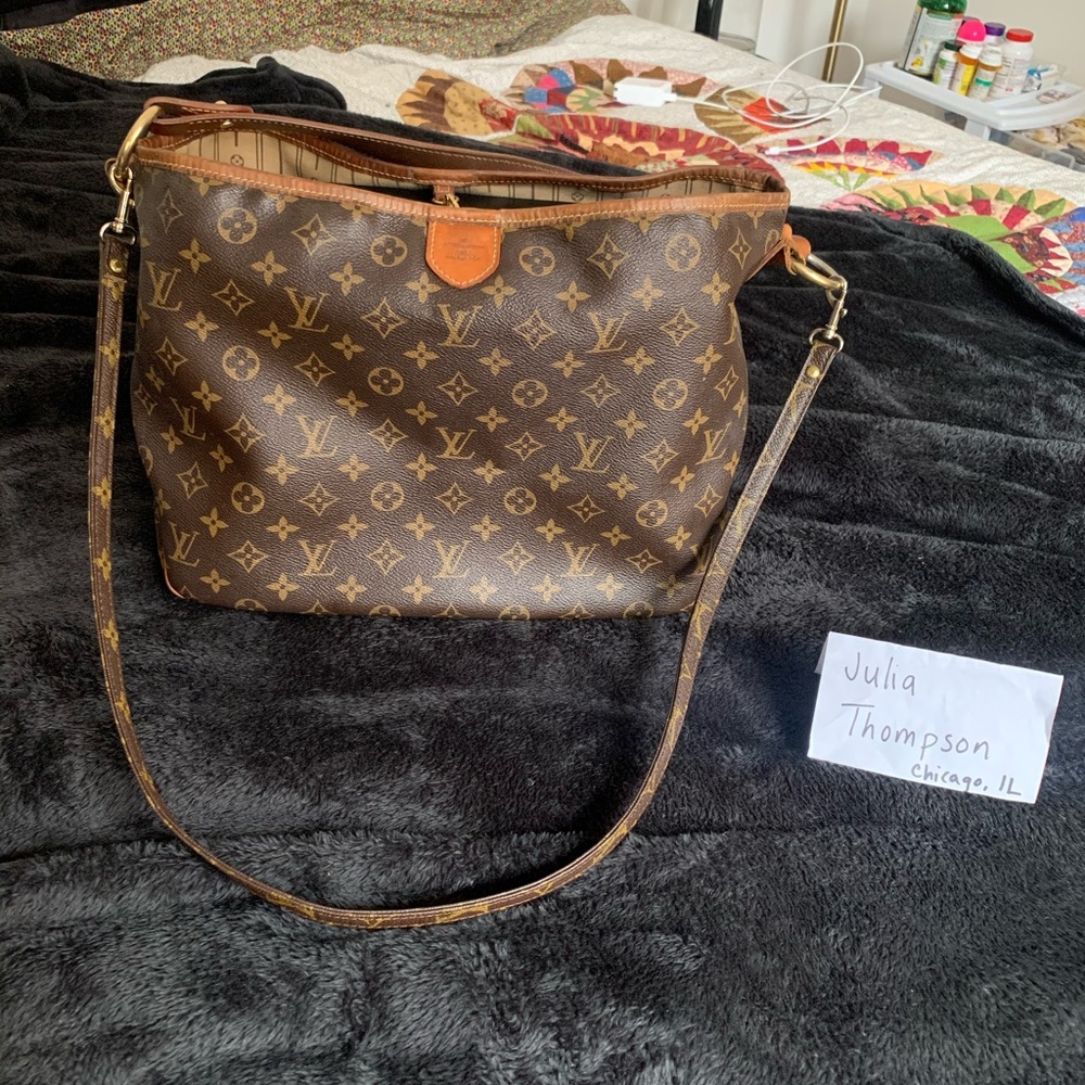 ❌❌SOLD❌❌ Louis Vuitton Monogram Delightful PM